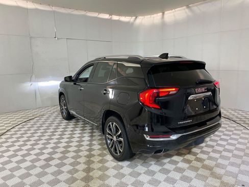 Used 2018 GMC Terrain Denali w/ Driver Alert Package II FWD image 5