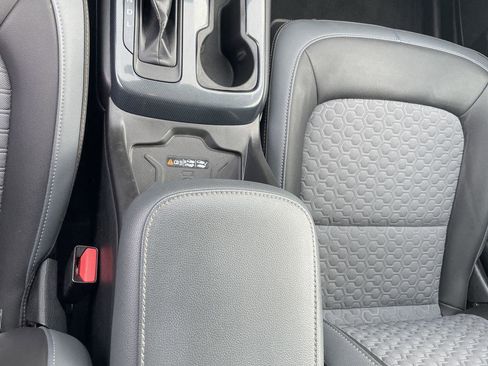 Used 2021 Chevrolet Colorado Z71 image 16