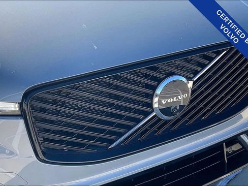 Certified 2026 Volvo XC60 B5 Ultra w/ Climate Package image 37