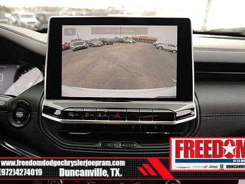 New 2026 Jeep Compass Latitude image 21