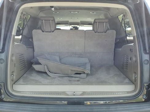 Used 2019 Chevrolet Suburban Premier w/ RST 6.2L Performance Edition image 12