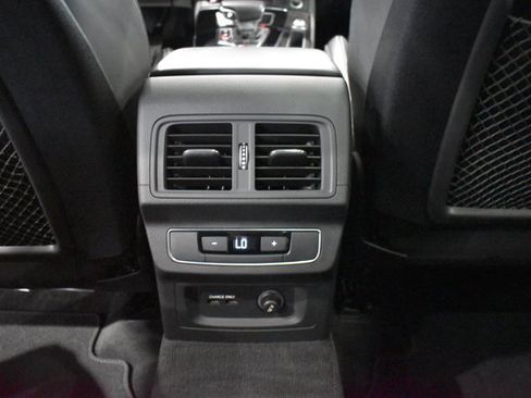 Used 2023 Audi SQ5 Premium Plus w/ Premium Plus Package AWD/4WD image 23