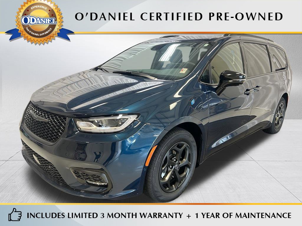 Used 2025 Chrysler Pacifica Premium FWD 360° Tour