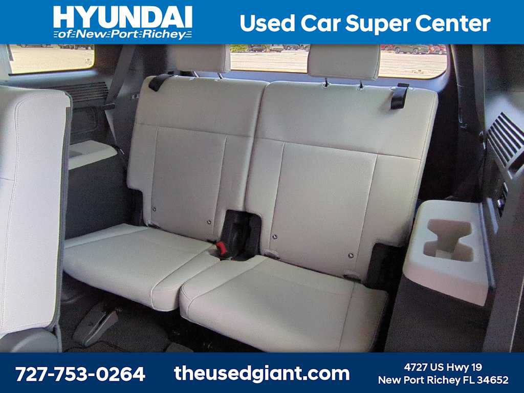 Certified 2025 Hyundai Santa Fe SEL FWD image 15