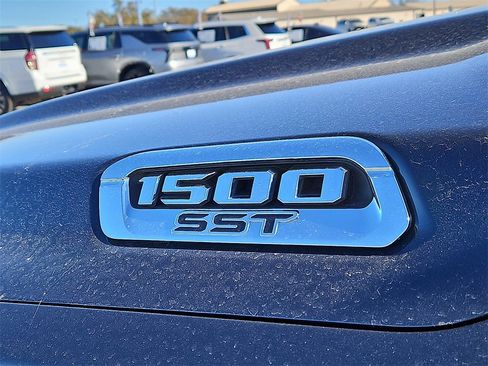 Used 2025 RAM 1500 Lone Star image 14