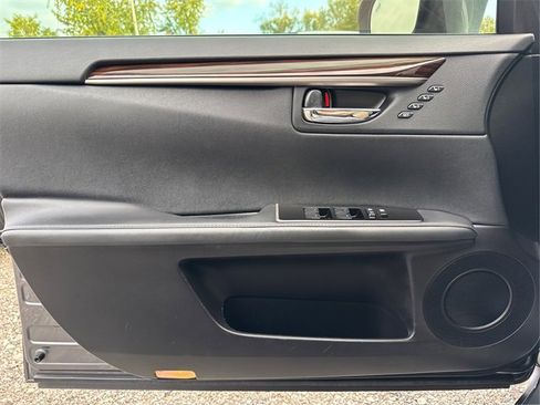 Used 2016 Lexus ES 350 image 21