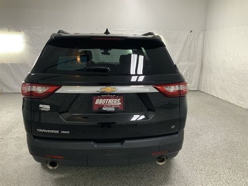 Used 2021 Chevrolet Traverse LT w/ LPO, Floor Liner Package AWD/4WD image 6