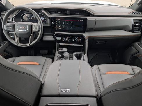 New 2026 GMC Sierra 1500 AT4 AWD/4WD image 8