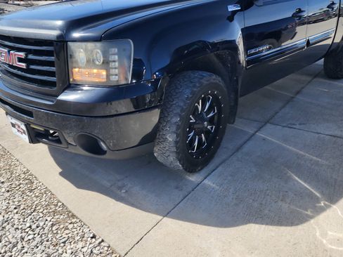 Used 2013 GMC Sierra 1500 SLT image 8