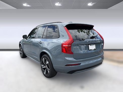 Certified 2023 Volvo XC90 T8 Plus w/ Protection Package AWD/4WD image 3