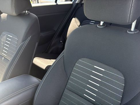 Used 2018 Kia Sportage LX FWD image 17