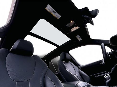 Used 2021 BMW X5 xDrive40i w/ Premium Package image 17