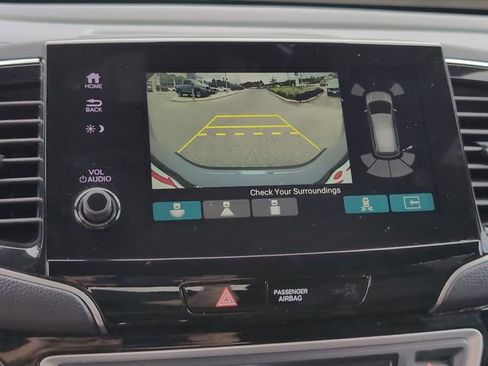 Used 2025 Honda Passport Black Edition image 18