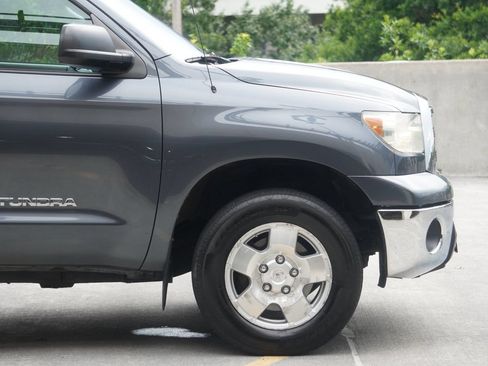 Used 2010 Toyota Tundra 4x4 Double Cab image 36