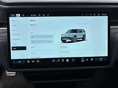 Used 2024 Rivian R1S Adventure AWD/4WD image 29