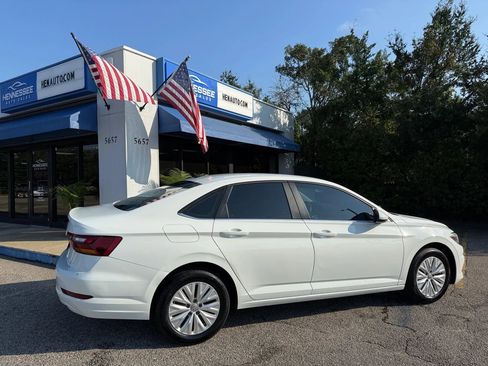 Used 2019 Volkswagen Jetta S image 10