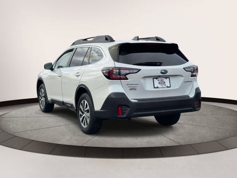 Certified 2021 Subaru Outback Premium image 3