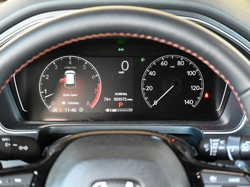 New 2025 Honda Pilot Sport image 28