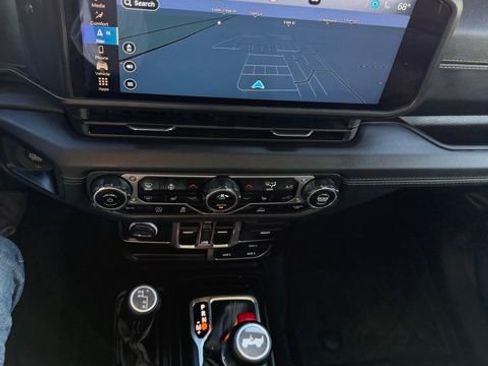 Used 2024 Jeep Wrangler Sahara w/ Technology Group image 33