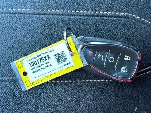 Used 2020 Chevrolet Traverse LT w/ Driver Confidence II Package image 39