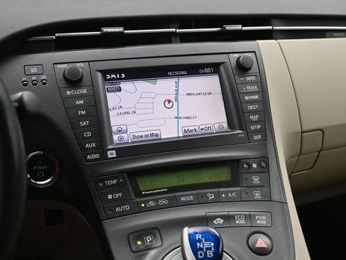 Used 2011 Toyota Prius Four w/ Navigation Pkg FWD image 11