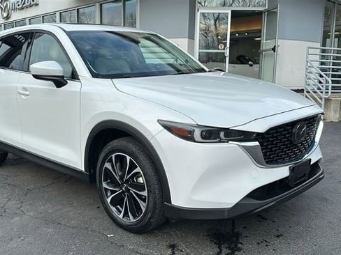 Used 2023 MAZDA CX-5 AWD 2.5 S w/ Premium Package image 4