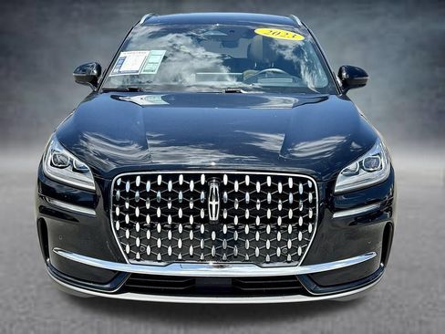 Used 2023 Lincoln Corsair Reserve w/ Equipment Group 202A AWD/4WD image 2
