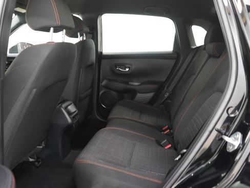Used 2023 Honda HR-V Sport image 14