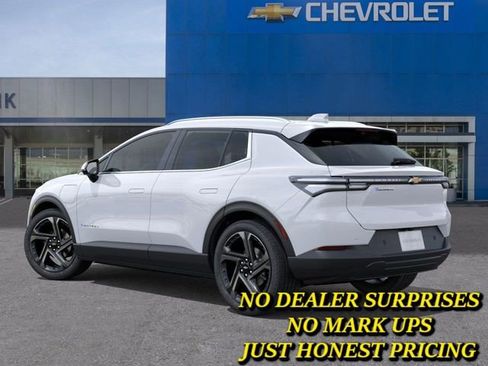 New 2026 Chevrolet Equinox EV LT w/ Convenience Package II FWD image 3