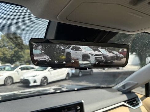 Used 2021 Toyota RAV4 Limited image 21