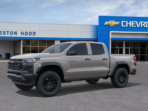 New 2026 Chevrolet Colorado Trail Boss AWD/4WD image 2