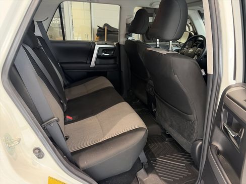 Used 2022 Toyota 4Runner SR5 image 18