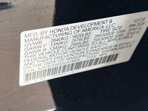 Used 2025 Acura MDX A-Spec image 38