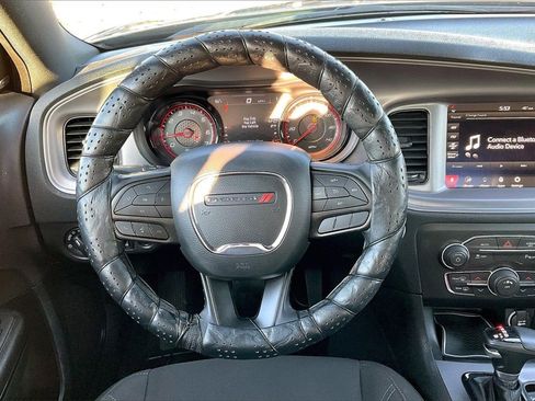 Used 2023 Dodge Charger SXT w/ Blacktop Package image 5