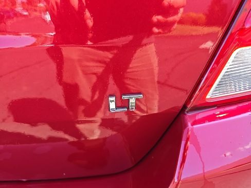 Used 2018 Chevrolet Trax LT w/ LT Convenience Package AWD/4WD image 9