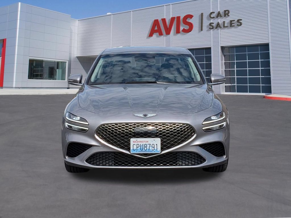 Used 2025 Genesis G70 2.5T RWD image 2