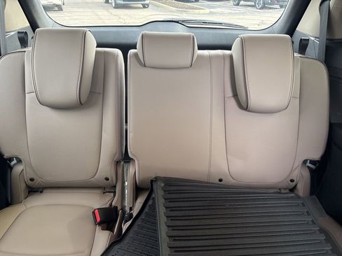 Used 2024 Honda Odyssey Elite image 16