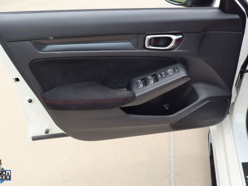 Used 2024 Honda Civic Type R image 12