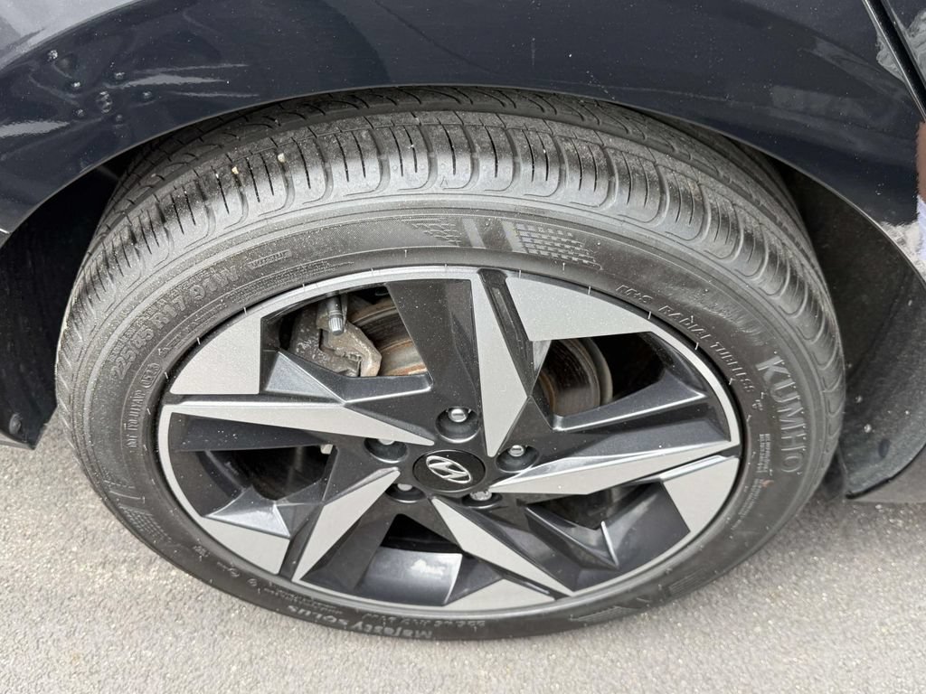 Certified 2023 Hyundai Elantra SEL w/ Convenience Package FWD image 6