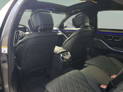 Certified 2026 Mercedes-Benz S 580 4MATIC Sedan image 9