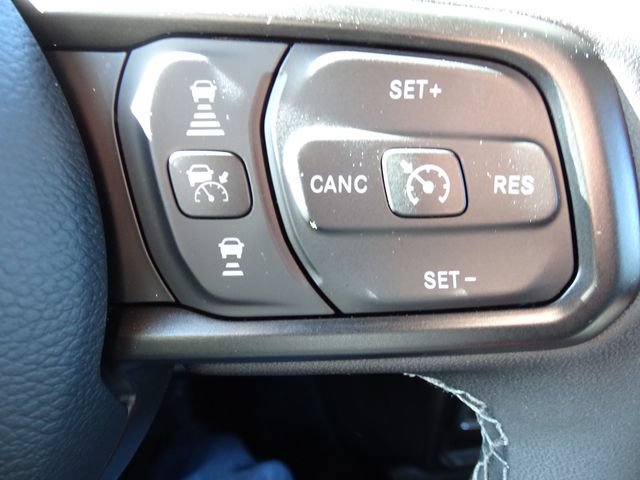 Used 2026 Jeep Wrangler Sport AWD/4WD image 21
