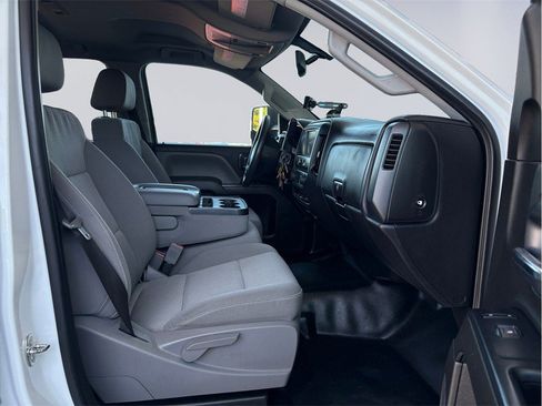 Used 2019 Chevrolet Silverado 2500 W/T w/ WT Convenience Package RWD image 17