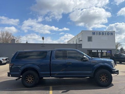 Used 2019 Ford F150 XLT w/ Equipment Group 301A Mid RWD image 2