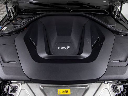 Used 2023 BMW i4 eDrive40 RWD image 44