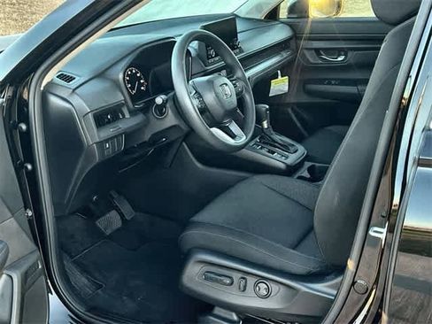 Certified 2025 Honda CR-V EX image 3