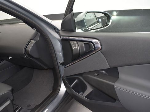 Certified 2025 BMW X3 xDrive30i w/ Premium Package image 23