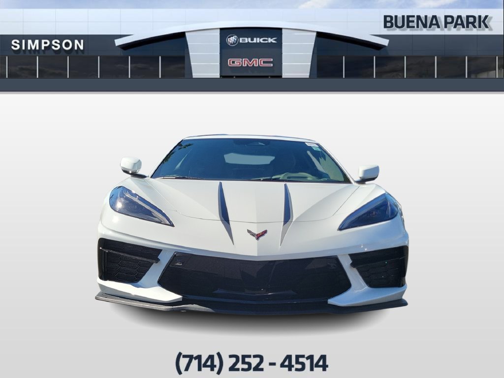 Used 2025 Chevrolet Corvette Stingray Premium Cpe RWD image 3