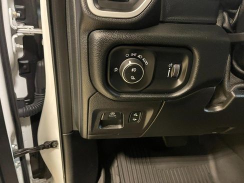 Used 2020 RAM 1500 Big Horn image 20