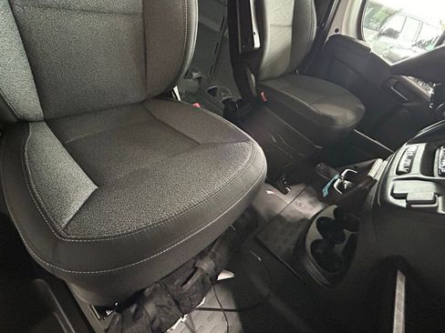 Used 2025 RAM ProMaster 2500 image 27