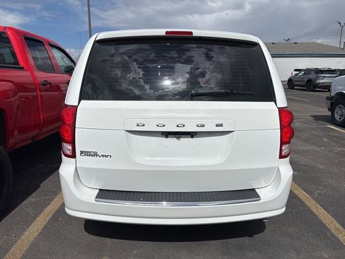 Used 2016 Dodge Grand Caravan American Value Package image 3